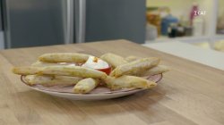 Πικάντικα κιμαδοπιτάκια με mozzarella | Ώρα για φαγητό με την Αργυρώ | 17/12/2021