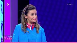Η Emilia πηγαίνει στα εγκαίνια μιας boutique στην Γλυφάδα