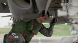 Το τελευταίο τσεκ από τον Αντισμήναρχο πριν την πτήση