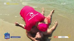 Οδηγίες από ναυαγοσώστες για ένα ασφαλές καλοκαίρι - Τι να προσέξουμε σε παραλία και πισίνα 