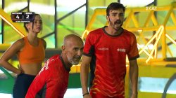 Τάκης vs Ντάνιελ - Ο Τάκης κλέβει τον πόντο από τον Ντάνιελ: Κερδίζω πολύ και δεν νευριάζω θέλω ένταση