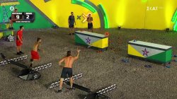 Κέλι vs Γιώργος - Ένα μπουκάλι σταμάτησε τον Κόρο