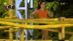 Σταυρούλα VS Βίκυ - Η Σταυρούλα φαίνεται να είναι ασταμάτητη