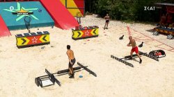 Ο Τάκης μπαίνει με το δεξί στον αγώνα play off, κερδίζοντας τον Ντάνιελ, και ευχαριστεί τον Άρη για τη βοήθεια