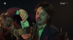 Τότε και Τώρα | Μπουζούκια | Όταν το χρήμα έρεε και τώρα το ψάχνουμε 