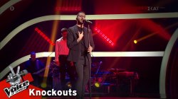 Γιάννης Λιάγκουρης – «Εγώ Τραγούδαγα (Τα Σκυλάδικα)»  