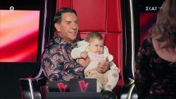 Η πρόταση του Γιώργου Μαζωνάκη στη Μαρίνα να γίνει ο νονός της μικρής Λεάνδρας