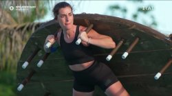 Η Δήμητρα κερδίζει τον αγώνα αλλά την πιάνει πανικός και δεν θέλει να βουτήξει στην πισίνα 