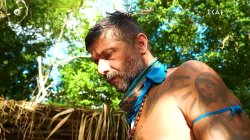 Μιχάλης και Μάνος σχολιάζουν, σε άλλους, τη διαφωνία τους – «Δεν πάει με το καλό ίσως μάθουν με το άγριο»