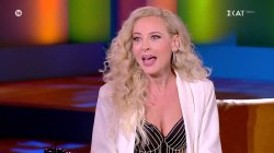 Γλυκύτατη και ευγενική η  Φαίη Ξυλά, αλλά όταν χρειάζεται ρίχνει τα μπινελίκια της 