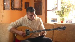 Γνωρίζουμε τον Γιώργο Πολύχρο