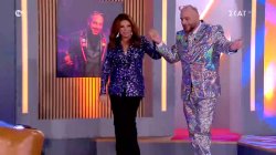 Ο Φάνης δεν το πιστεύει, αλλά καλεσμένη του απόψε είναι η Μιμή Ντενίση! – Γιατί τηλεφωνεί στον πατέρα του 