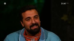 Ο Gio μαθαίνει τις εξελίξεις και «πυροβολεί»: «Οι Επαρχιώτες έγιναν από δυο χωριά χωριάτες»