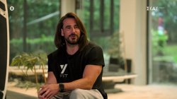 Γνωρίζουμε τον Γιάννη Στίνη