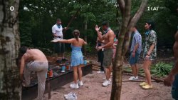 Οι ηττημένοι Επαρχιώτες προσπαθούν να βγάλουν άκρη με την ανύπαρκτη καλύβα 