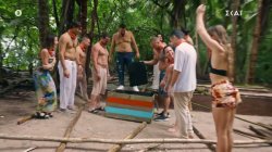 Οι Αθηναίοι παραλαμβάνουν το πρώτο τους έπαθλο - Κάποιοι ενθουσιάζονται και κάποιοι όχι και τόσο