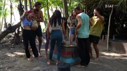 Ήρθαν οι προμήθειες στην καλύβα των Αθηναίων - Ένταση για την μοιρασιά! 