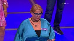 Η Όλγα θέλει να το κάνει... ντέρμπι και αναστατώνει τους συμπαίκτες της!