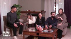 Οι παίκτες κάνουν την πρώτη γνωριμία και τις αρχικές συστάσεις – Γυναίκα περίμεναν οι καλεσμένοι 