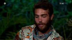 Για ποιον λόγο εμφανίστηκε ο Πολύχρος ολόγυμνος, στη μέση της νύχτας; 