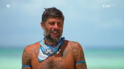 Για «Survivor του Σηφάκη» μιλάει ο Μιχάλης και η παρέα του – Για ρεσιτάλ παπάτζας η «6άδα»
