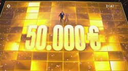 Η Βίκυ κατέκτησε και τις 100 περιοχές του «The Floor» και μαζί το έπαθλο των 50.000 ευρώ 