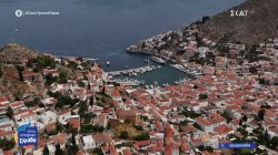 Ύδρα: Το κοσμοπολίτικο νησί με τα ρομαντικά σκηνικά που έχει αγαπηθεί από το Hollywood 