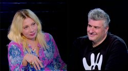 Σ. Καρύδη: «Οι τέσσερις παππούδες μου τσακώνονταν πολύ μεταξύ τους, με διεκδικούσαν μετά μανίας»