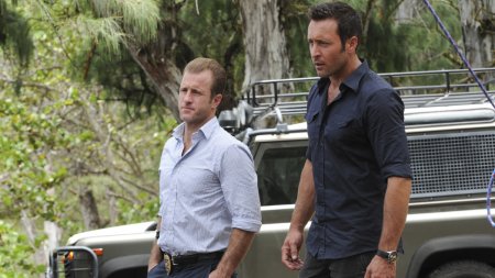 Hawaii Five-0 | Season 6, Episode 1 - Do Not Disturb the Water That Is Tranquil