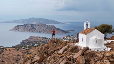 Happy Traveller | Αίγινα (E)