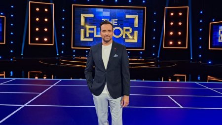 The Floor (E)