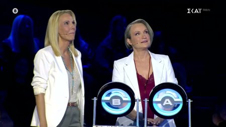 Οι δύο αδελφές θέλουν να κερδίσουν για να πάνε σε συναυλία K-pop στην Κορέα 