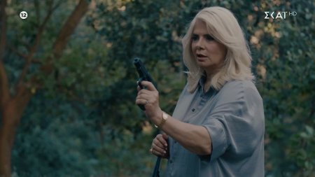 Μπλε Ώρες | Sneak Preview | Η Κορίνα εκβιάζει τον Πέτρο | 22/09/26